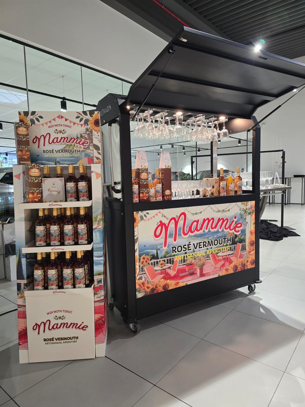 Mammie bar met Mammie flessen