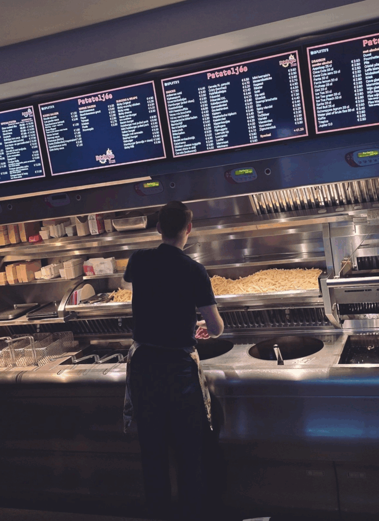 Frieten bakken in Patateljée